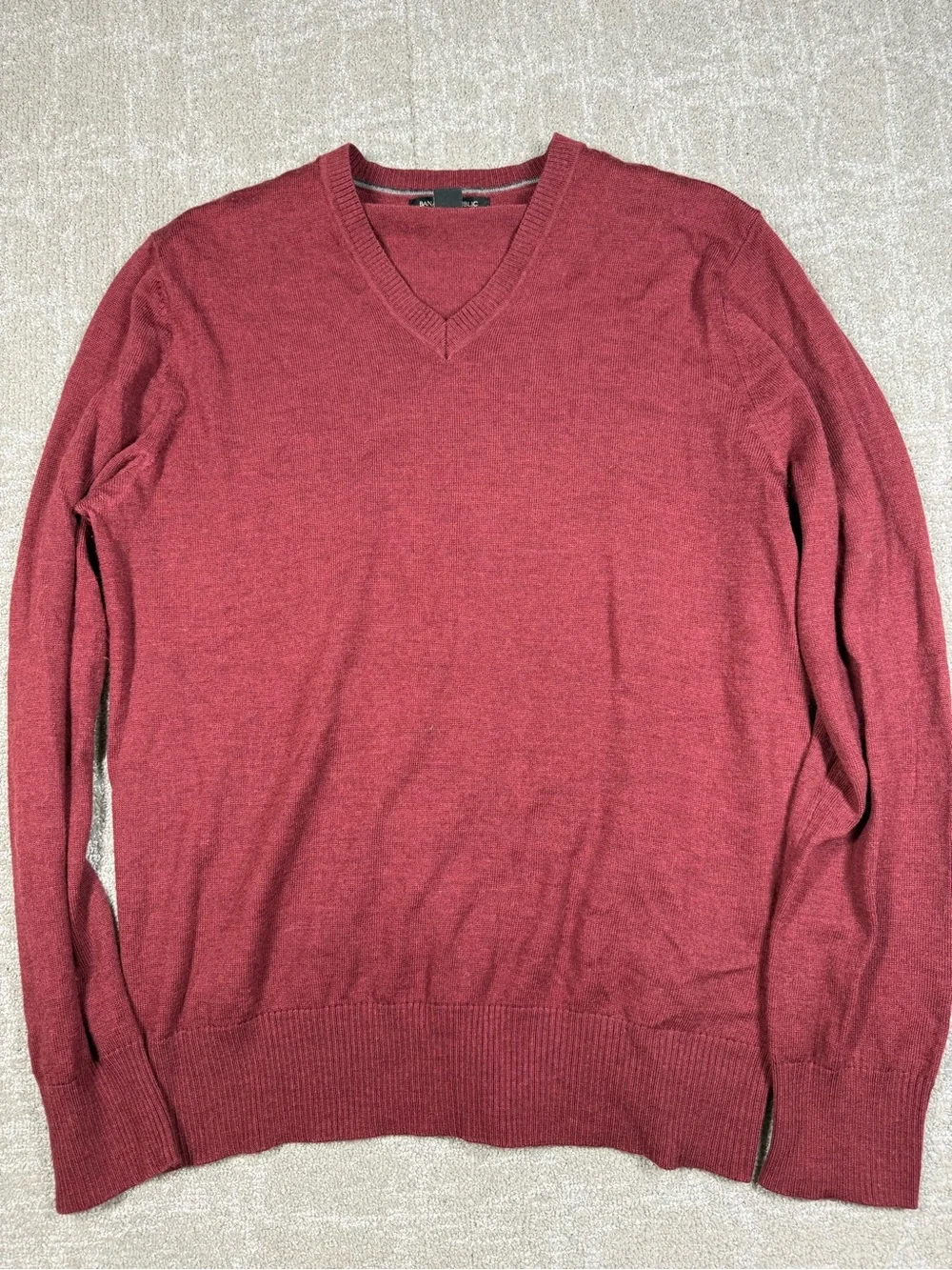Banana Republic Extra Fine Merino Wool V-Neck Long Sleeve Sweater Size L